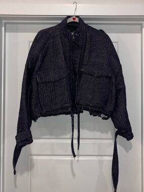 Zara cropped Utility Jacket with Frayed Hem